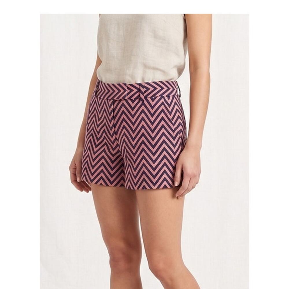 Ann Taylor LOFT Womens Size 2 Chevron Blue Pink Shorts Riviera Short